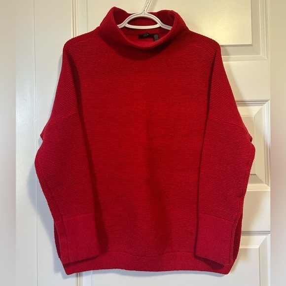 RDI Sweaters - RDI Vibrant Red Drop Sweater Knit Sweater